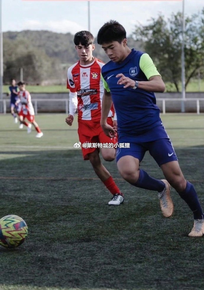  效力巴達(dá)洛納U16的中國(guó)球員汪修昊，入選西班牙加泰羅尼亞大區(qū)隊(duì)