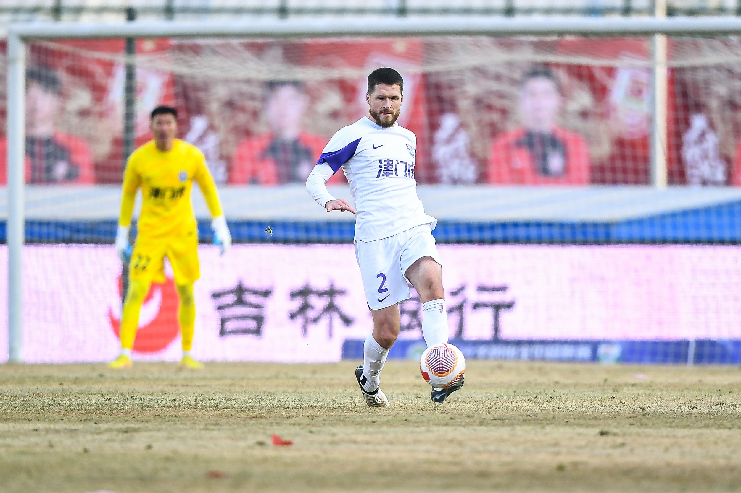  津門虎舊將亞冠對(duì)決格蘭特勝出，津媒：他離開(kāi)津門虎因存?zhèn)‰[患