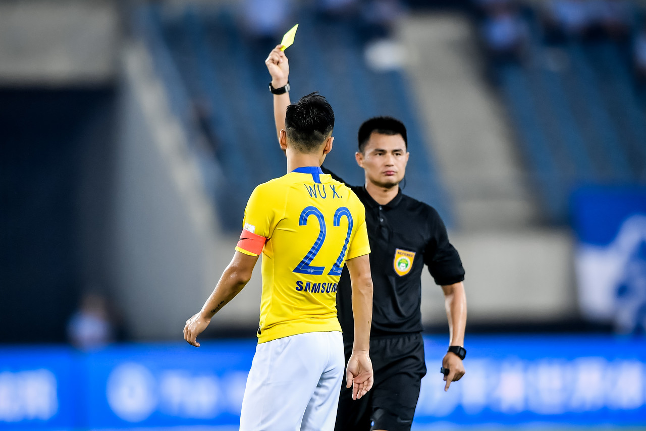  北青體育：中超全稱改為“中國足球超級聯賽” 李海新執(zhí)法揭幕戰(zhàn)